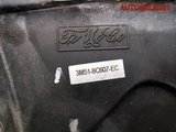 Вентилятор радиатора Ford Focus 2 3M518C607EC (Изображение 5)