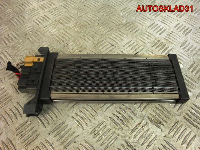 Радиатор отопителя электрич Audi A4 B6 8E1819011