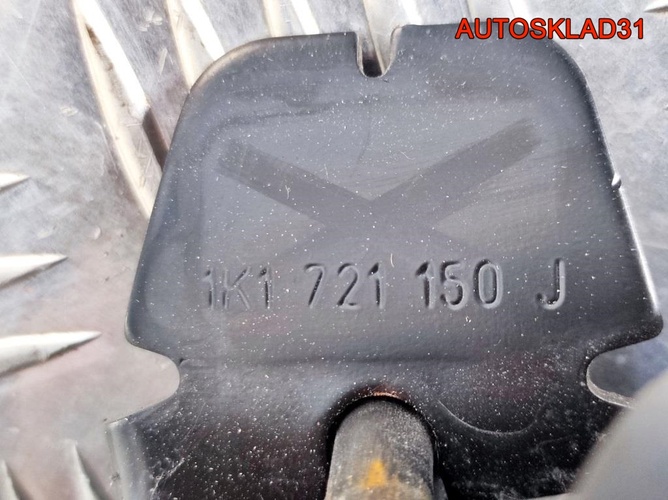 Педаль тормоза МКПП VW Passat B6 1K1721150J