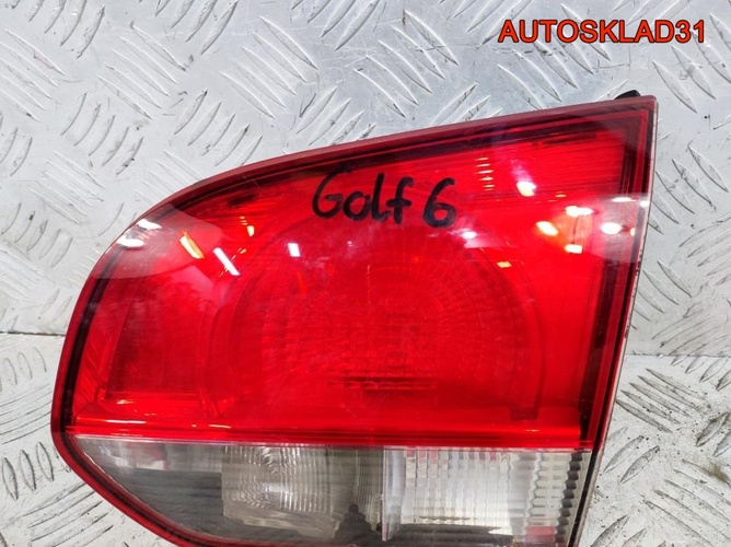 Фонарь внутренний правый VW Golf 6 5K0945094G