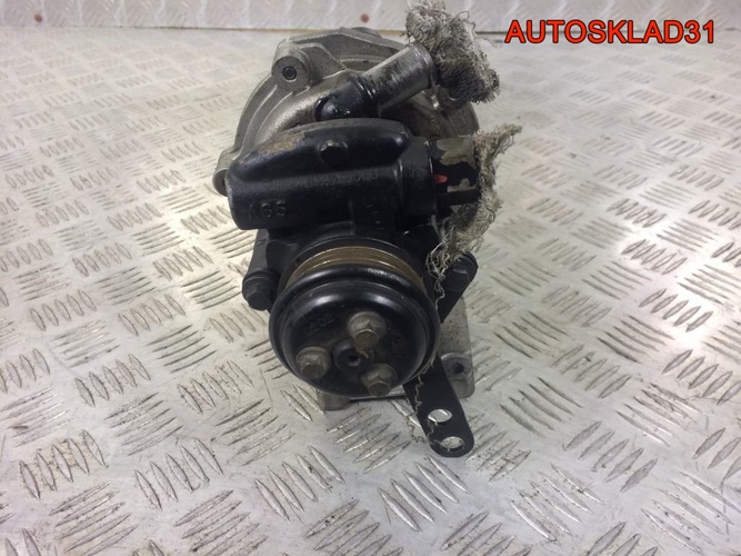 Насос гур Ford Mondeo 3 2.0 TDCI XS713A674BE