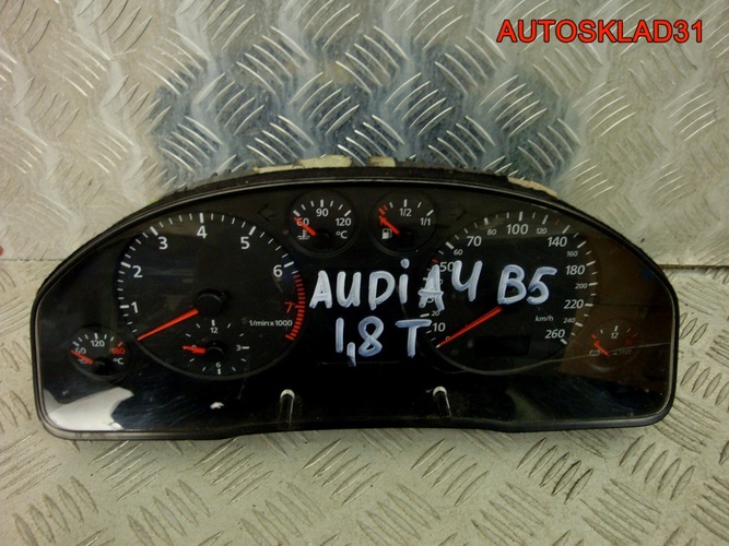Панель приборов Audi A4 B5 8D0919880N Бензин