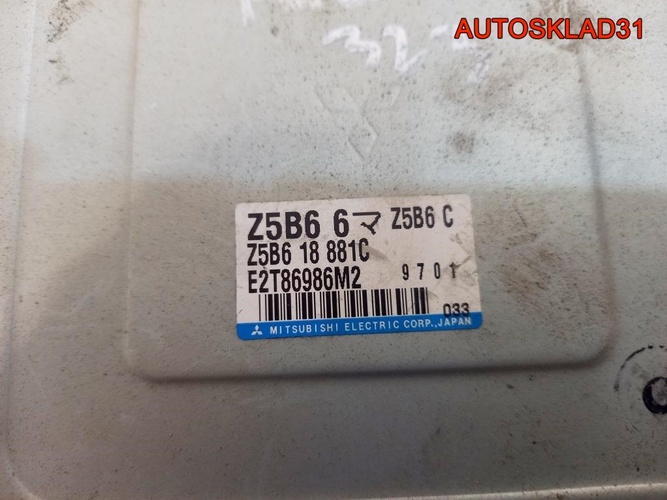 Блок эбу Mazda 323 BA 1.5 Z5 Z5B618881C