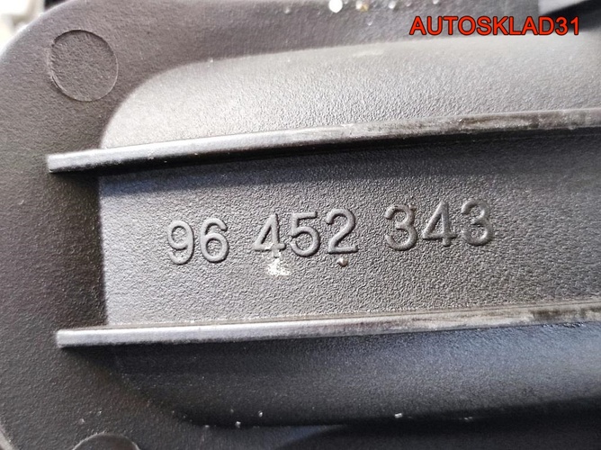Коллектор впускной Chevrolet Lacetti 96452343