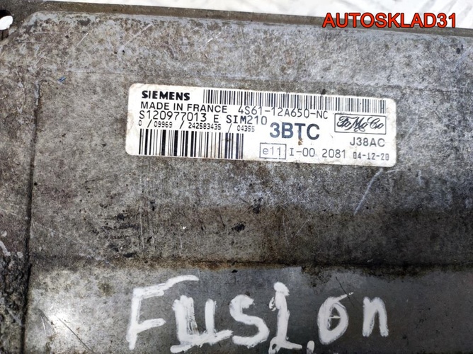 Блок ЭБУ Ford Fusion 4S6112A650NC Бензин
