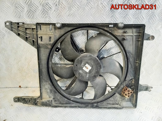 Вентилятор радиатора Renault Logan K9K 8200702960