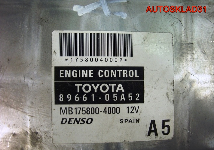 Блок Эбу Toyota Avensis 2 1.8 1ZZ-FE 8966105A52