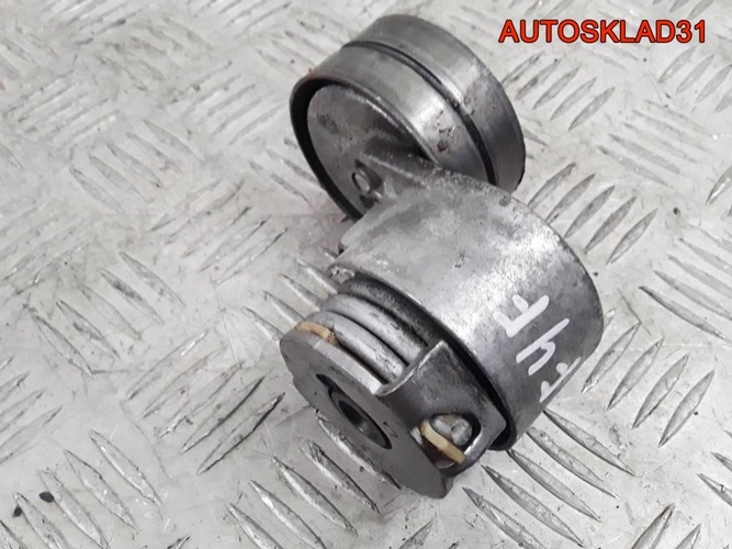 Ролик натяжитель Renault Espace 4 F4R 117507271R