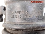 Патрубок воздушного фильтра Mazda 6 GG L81313221A (Изображение 4)