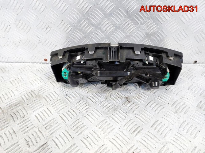 Панель приборов Opel Meriva A 13214771 Бензин