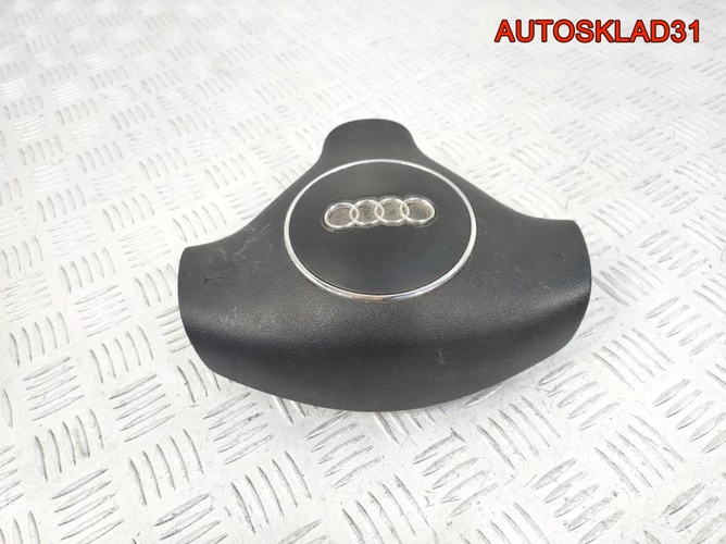 Подушка безопасности в руль Audi A6 C5 8E0880201K