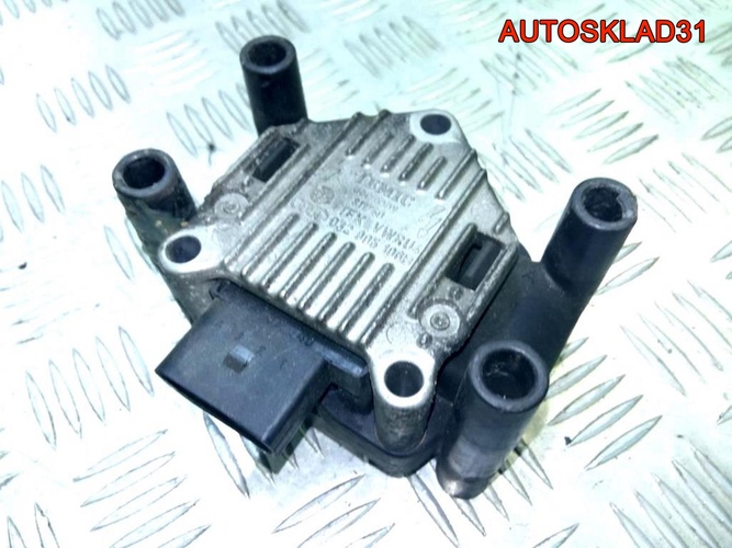 Катушка зажигания Volkswagen Golf 4 032905106B