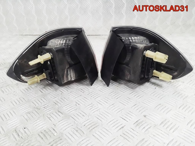 Фонарь задний наружный Ford S-MAX 1467472