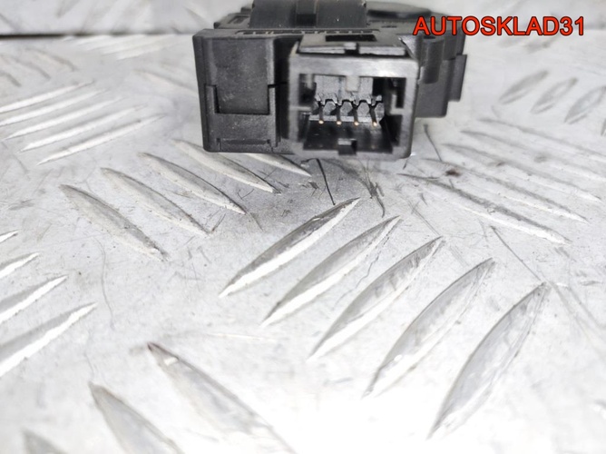 Моторчик заслонки отопителя BMW E90 64116956706