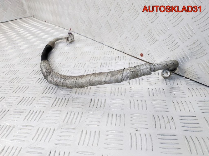 Трубка кондиционера Volkswagen Golf 5 1K0820721AK