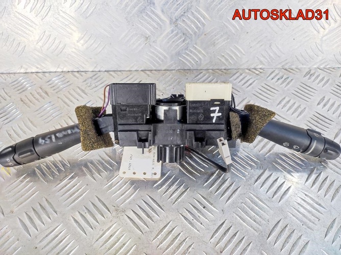 Переключатель подрулевой в сборе Renault Laguna 1