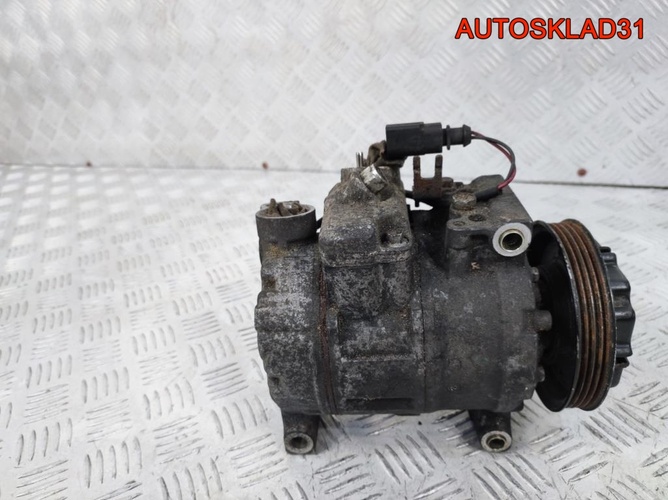 Компрессор кондиционера Audi A4 B6 4B0260805J