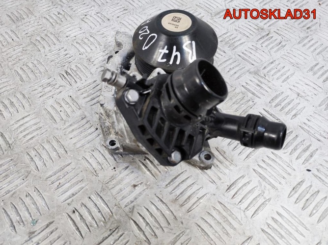 Насос водяной BMW F30 2,0 B47D20A 11518514458