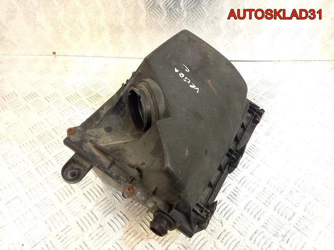 Корпус воздушного фильтра Opel Vectra C 9177262