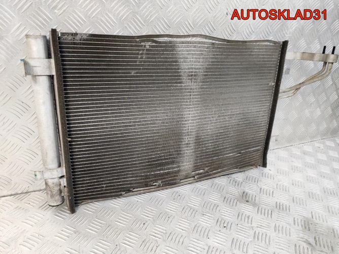 Радиатор кондиционера Kia Ceed 976061H000