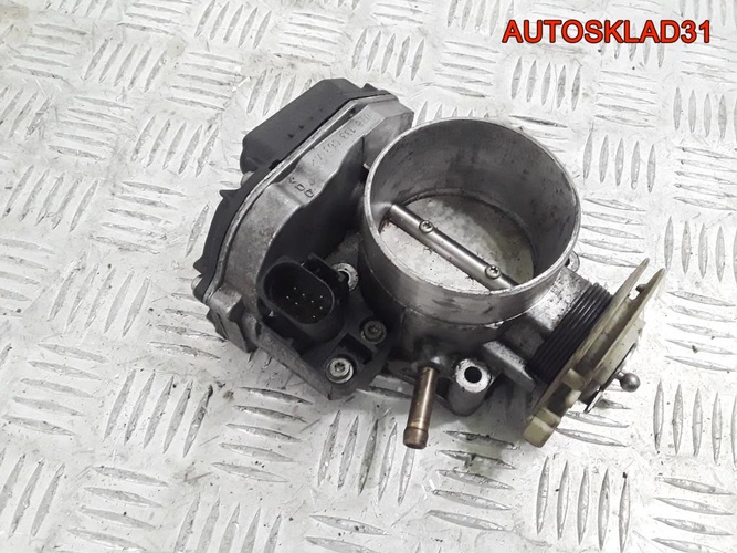 Заслонка дроссельная Audi A6 C5 078133063AK