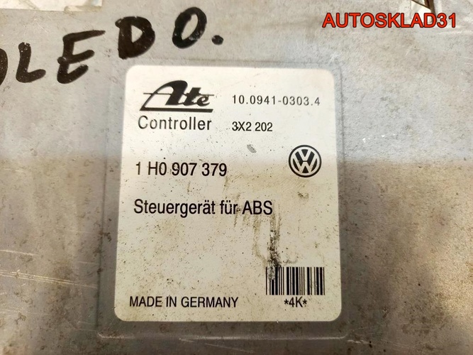 Блок управления ABS Seat Toledo 1 1H0907379