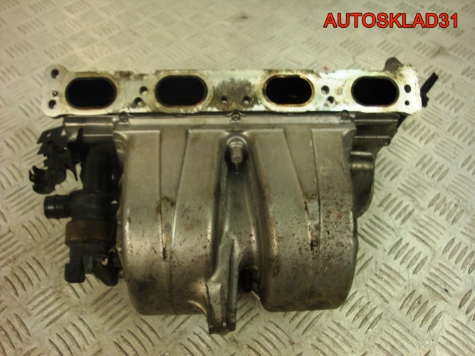 Коллектор впускной Opel Astra H Z16XEP 24435069