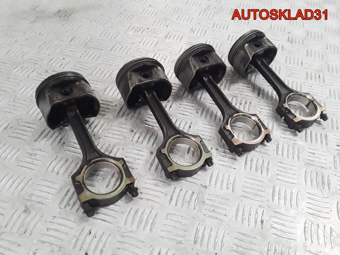 Поршень в сборе с шатуном Ford Focus 1 FYDD Бензин