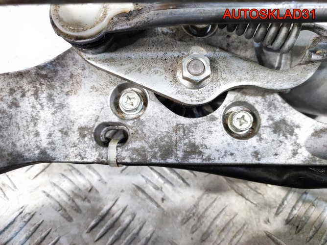 Трапеция дворников Toyota Auris E15 8515012A20