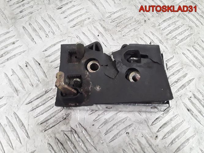 Замок двери задней правой Audi 80 B4 8A0839016A