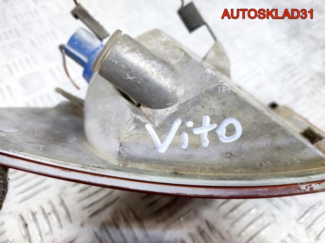 Указатель поворота правый Mercedes Benz Vito W638