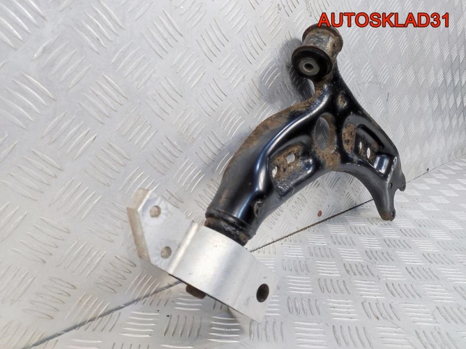 Рычаг передний правый VW Golf 5 1K0407152BC