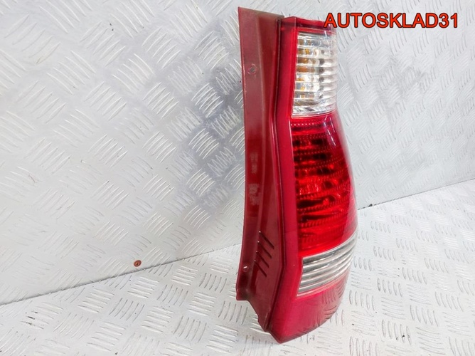 Фонарь задний правый Hyundai Matrix 92402176