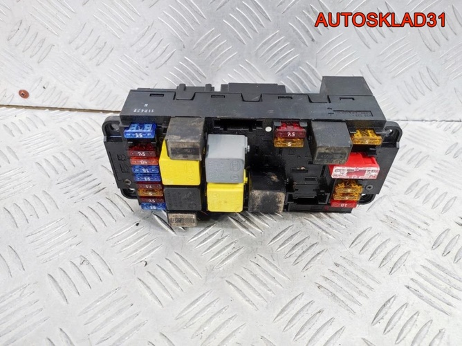 Блок предохранителей Mercedes W203 A2035452901