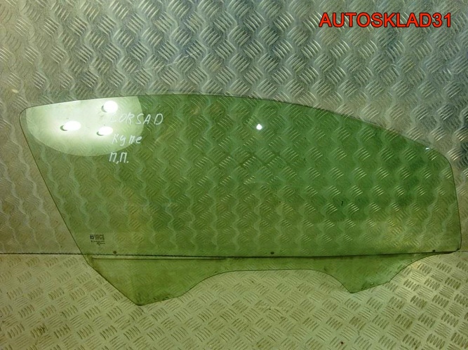 Стекло двери передней правой Opel Corsa D 13187800