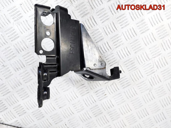 Кронштейн блока ABS Opel Astra J A14NET 13264387