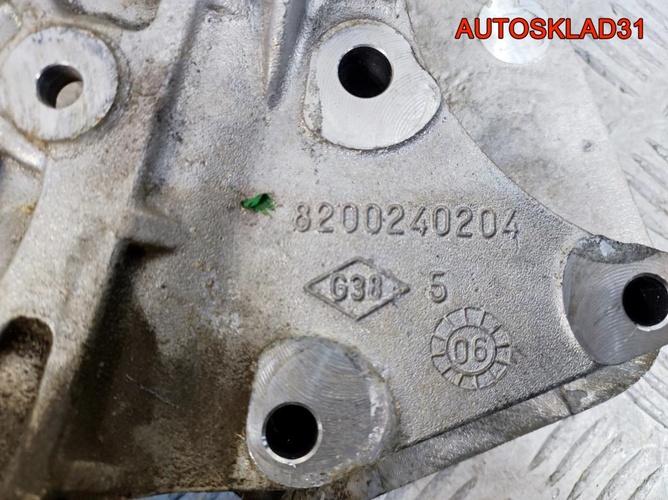 Кронштейн тнвд Renault Scenic 2 1.9 F9Q 8200240204