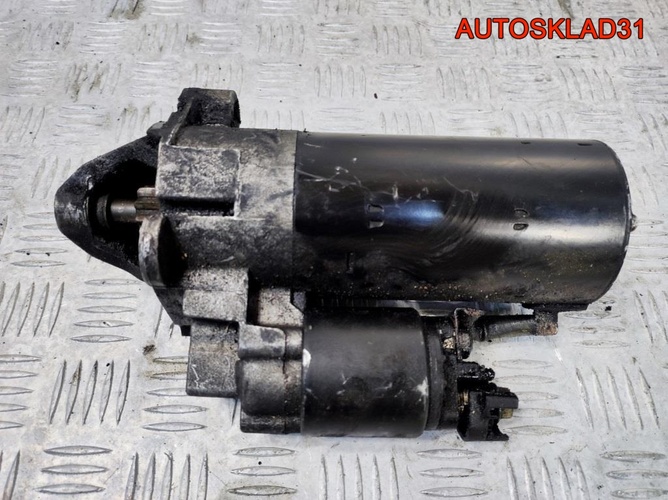 Стартер Volkswagen Passat B5 1.9 068911024G дизель
