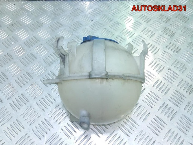 Бачок расширительный VW Passat B6 1K0121407A