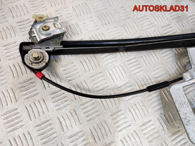 Стеклоподъемник передний правый BMW  E39