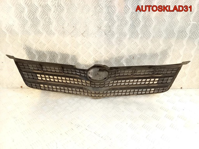 Решетка радиатора Toyota Corolla Verso 5311113240