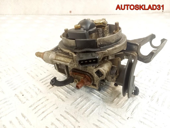 Моновпрыск Volkswagen Golf 3 0438201521