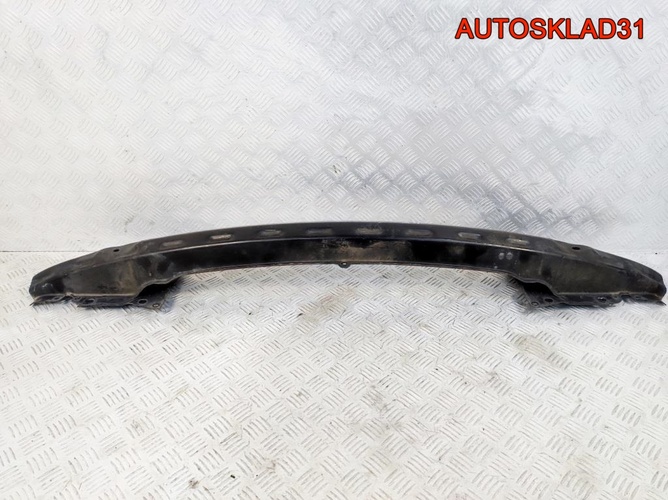 Усилитель переднего бампера VW Golf 4 1J0806635A