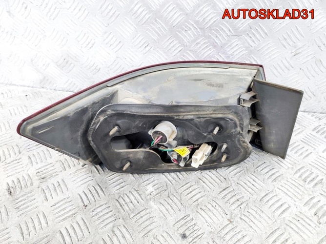Фонарь задний правый Hyundai Sonata 5 NF 924023K0