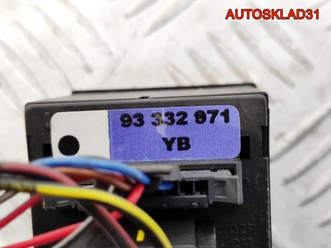 Дефлектор центр в сборе Opel Meriva A 93332971