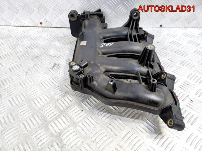 Коллектор впускной Mercedes W203 A2711401101