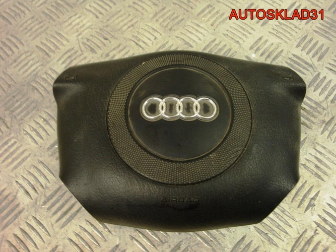 Подушка безопасности в руль Audi A6 C5 4B0880201AH