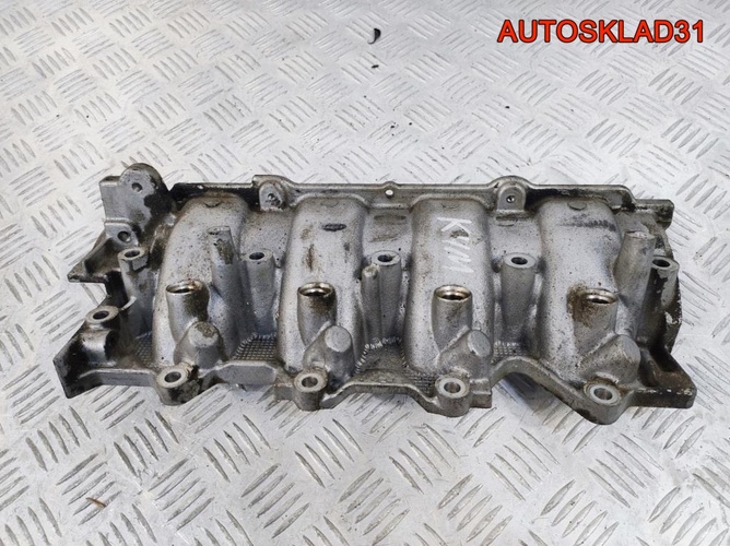 Коллектор впускной Renault Logan K4M 8200113127