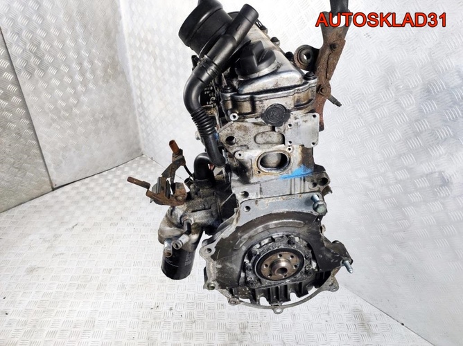 Двигатель AVU Volkswagen Golf 4 1.6 Бензин
