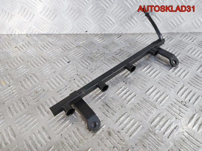 Рейка топливная Daewoo Matiz 1.0 B10S1 96325256